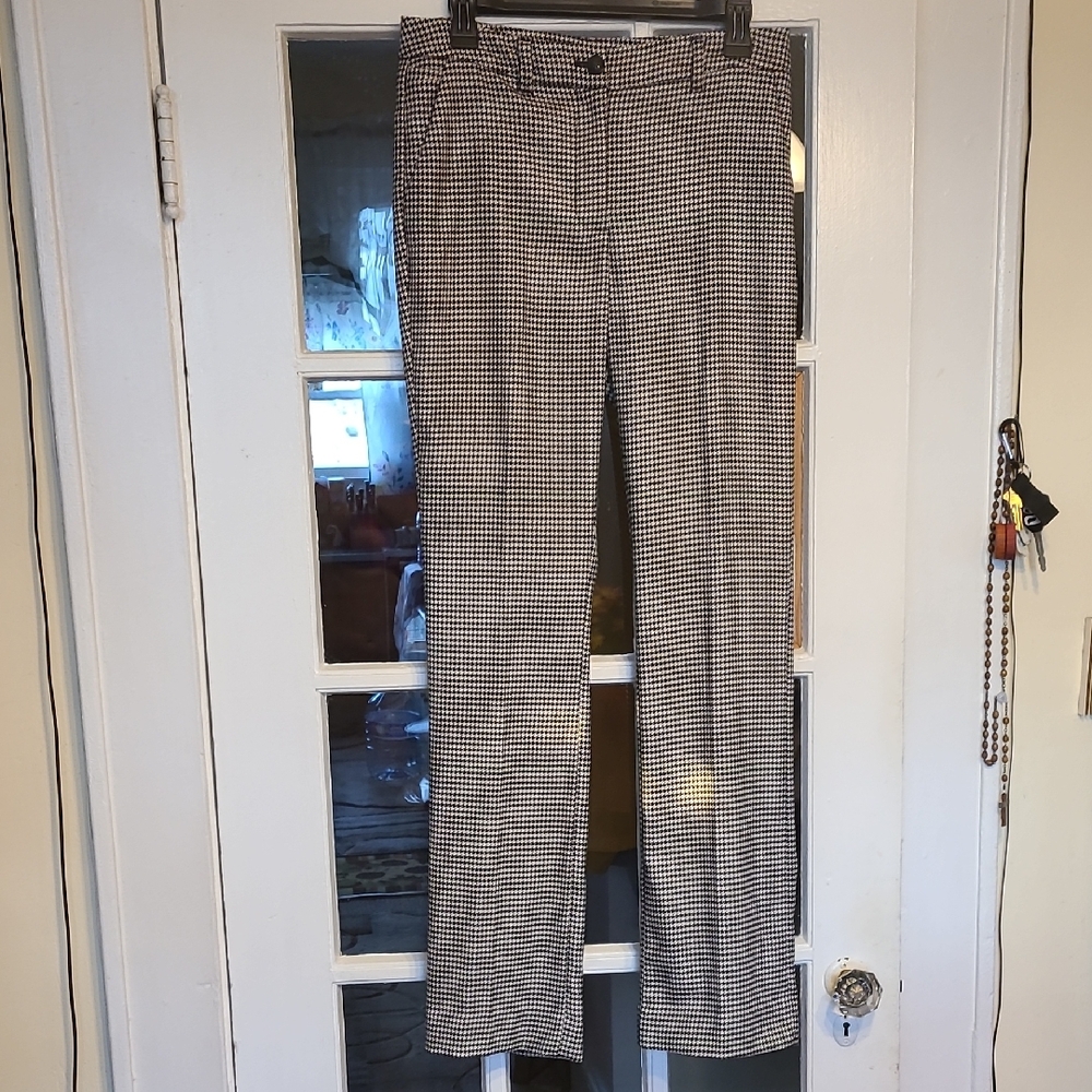 White House Black Market Black and White Houndstooth Pantsuit